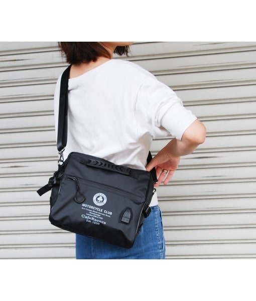 Hip & Shoulder Bag USB（ブラック） – エースカフェロンドン 日本公式